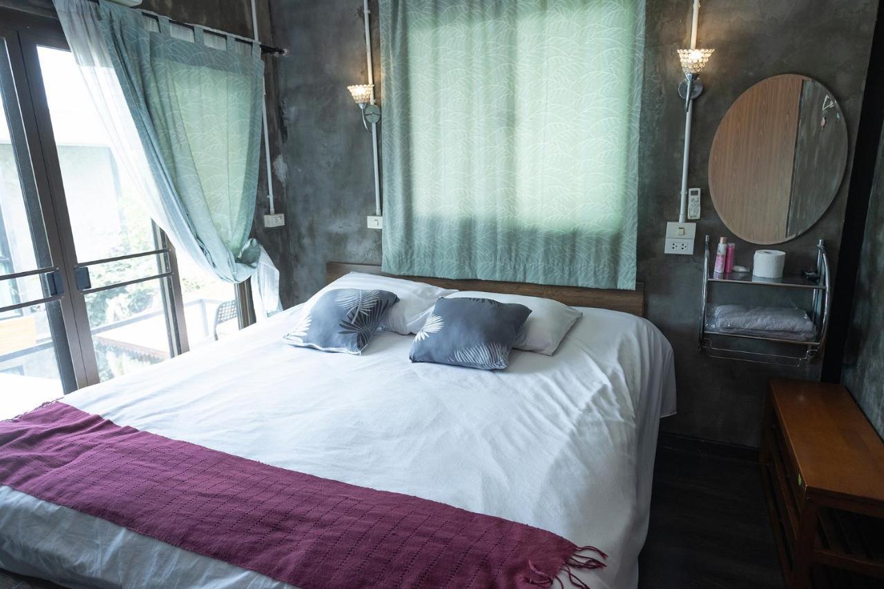 Falik Farm Stay Аюттхая Екстер'єр фото